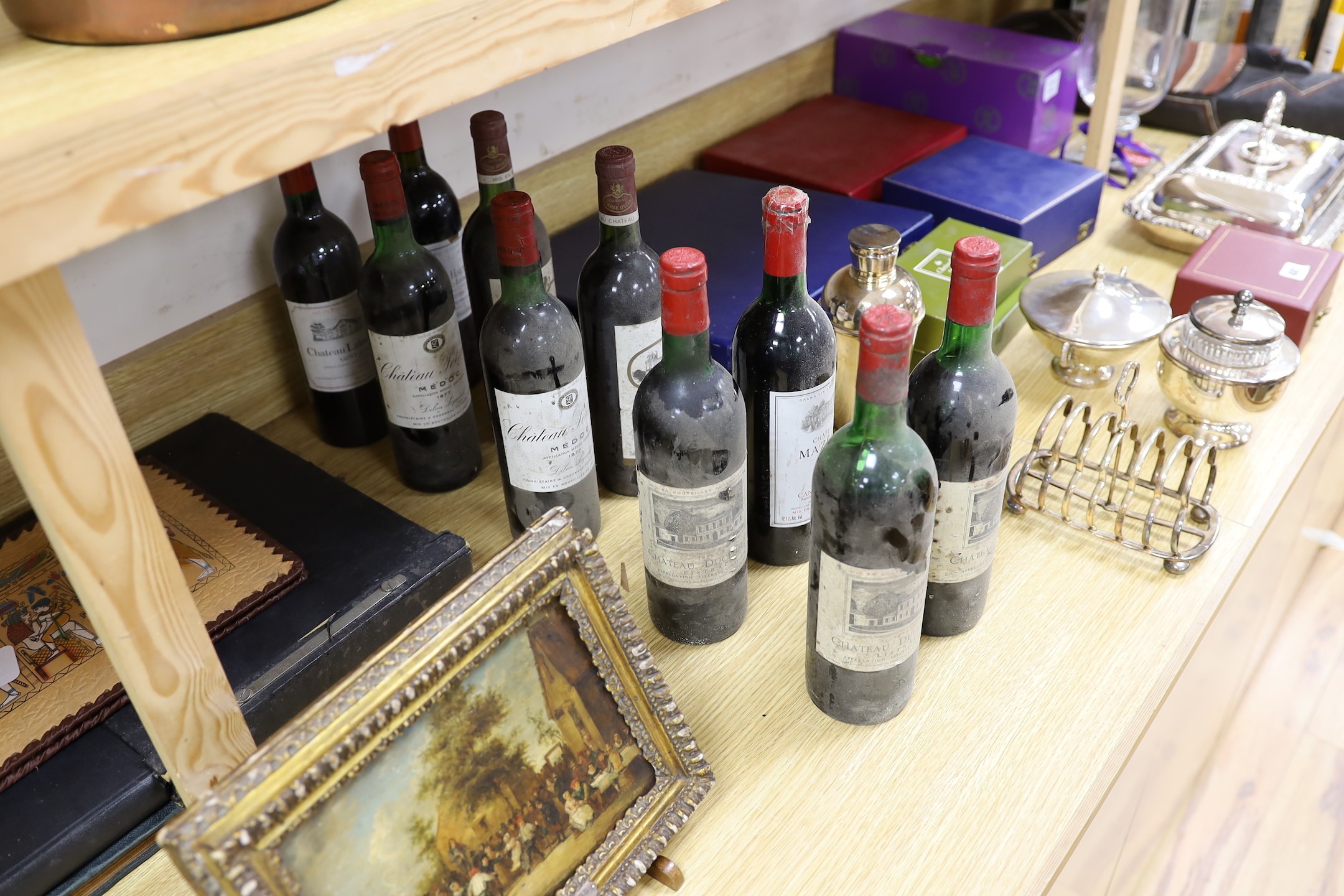 Ten bottles of assorted Chateau wines